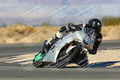 media/Jan-09-2022-SoCal Trackdays (Sun) [[2b1fec8404]]/Turn 16 (11am)/